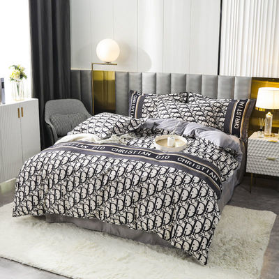 Regalo di Natale Luxury Super Soft 100% Poliestere 4 pezzi Set Lettiera Modello Geometrico