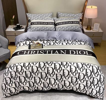 Regalo di Natale Luxury Super Soft 100% Poliestere 4 pezzi Set Lettiera Modello Geometrico