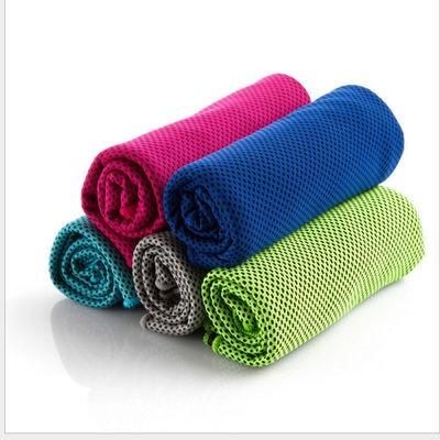 Asciugamano per lo sport Logo personalizzato Asciugamano veloce in microfibra per yoga Beach Fitness