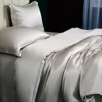 100% 6A Puro Seta Comforter Set Letto di lusso Set Letto di seta con logo personalizzato