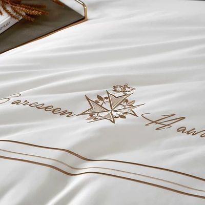 Set di biancheria da letto per hotel in cotone personalizzato con stile europeo Percale e logo ricamato di lusso