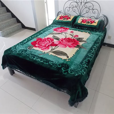 Migliora la tua biancheria da letto con un set di riempimento di cotone personalizzabile e una coperta soffice e soffice