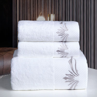 Set di asciugamani a 6 pezzi a colori personalizzati per una lussuosa esperienza di bagno in tutte le stagioni