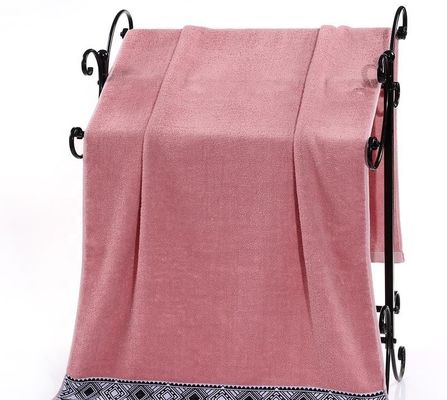 Asciugamano da bagno con disegno di Jacquard colorato semplice realizzato con materiale di cotone puro al 100%
