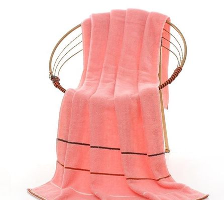 Tutti i gruppi di età 70*140cm di cotone puro Grande asciugamano da bagno con ottimo assorbimento dell'acqua