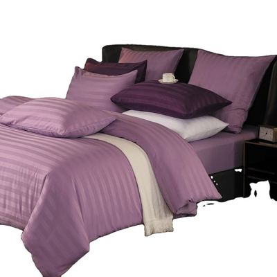 2 kg Peso 100% poliestere satinato con strisce di modello Set di biancheria da letto per casa o hotel personalizzato