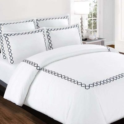 Set di coperte da letto di lusso di Nantong con coperture ricamate a punti per letto king size