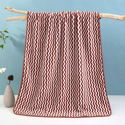 Set di asciugamani da bagno unisex da 70*140 cm, con modello floreale internazionale