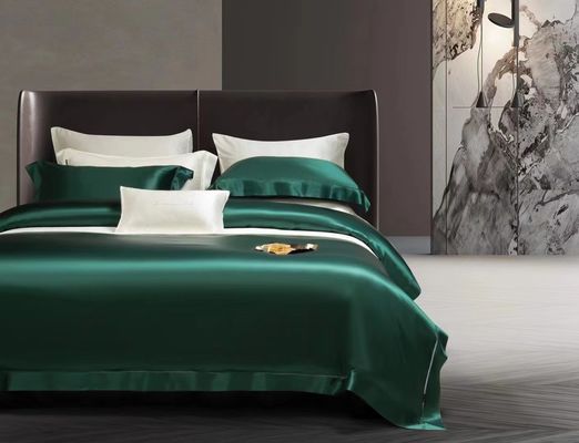 Set di biancheria da letto di seta in taglia regina lenzuola di raso 4 lenzuola set copertura letto per la casa hotel lusso