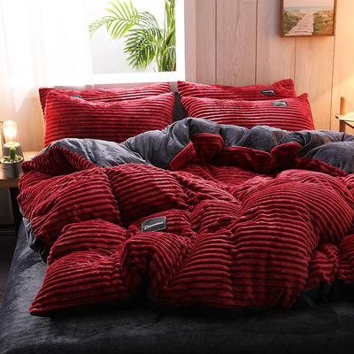 Set di biancheria da letto da copertura in velluto di velluto a taglia regina/re con lenzuola invernale e disegno stampato