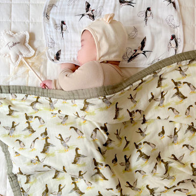 Modello di stile Bambino Bambù cotone garza Bagno Neonato Quilt Set per Classe A Letto da culla