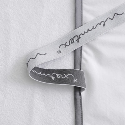 Dimensioni personalizzate Colore bianco solido Impermeabile Protezione materasso Terry con fasce elastiche