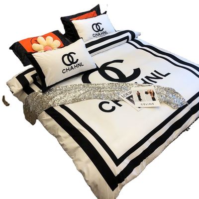 Set di biancheria da letto bianca King Size 4 in 1 Satin Soft Like Silk Polyester tessuto densità