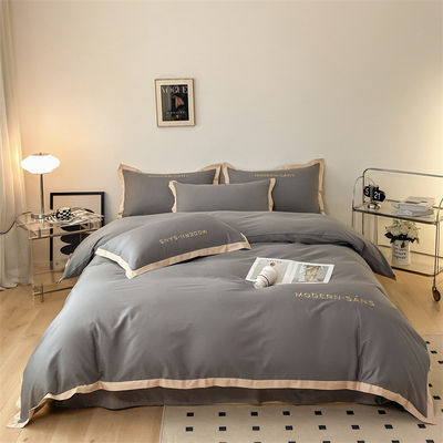 2023 Stile Grado A 100% cotone 4pcs Set di biancheria da letto con processo di abbinamento ad angolo ricamato