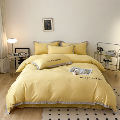 2023 Stile Grado A 100% cotone 4pcs Set di biancheria da letto con processo di abbinamento ad angolo ricamato