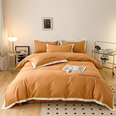 Standard Nazionale Disegni animati Modello 100% di cotone Set di lenzuola da letto 4pcs Custom Logo lenzuola da letto