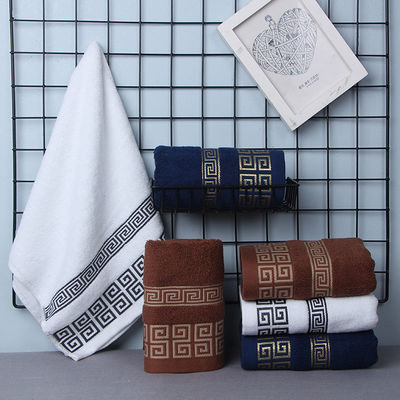 Logo personalizzato asciuga veloce 100% tessuto di cotone Hotel Bagno Towel Set per l'occasione Natale