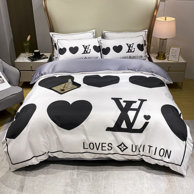 2023 Modern Polyester Heart Sheet Set per biancheria da letto di lusso Quilts Copertura di copertura