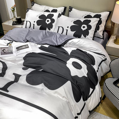 Set di biancheria da letto per la casa di lusso sostenibile con copertura di copriletto per letti a fiori