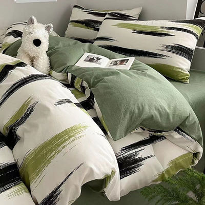 Moda semplice Dimensioni personalizzate Set di biancheria da letto floreale 2-2,5 kg Peso Pianta Disegno floreale