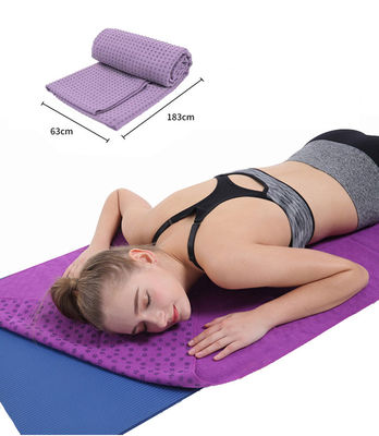 Asciugamano per yoga caldo antiscivolo con punti di silicone Disegni di stampa eco-amichevoli e personalizzati