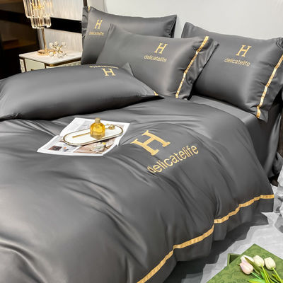 Set personalizzati di fogli di ricamo in seta lavata per biancheria da letto in seta di lusso ADS04
