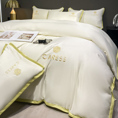 Set di biancheria da letto di lusso lavata in seta ricamata Set di copertura da letto per ospedale scuola casa