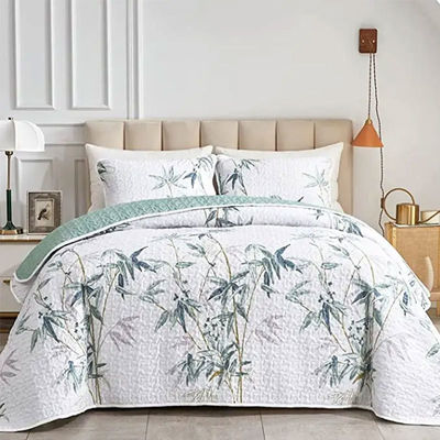 Vivi il massimo comfort con questo set di tre comodini di lusso personalizzabile