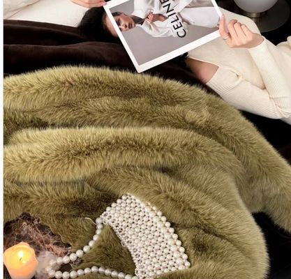 Stagione invernale Cappuccino con copertura di grandi dimensioni con flannella spessa e tasca gigante