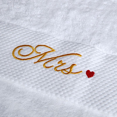 Embroidery Logo Personalizzato Acciugamani Bianchi Acciugamani Spessi Acciugamani da bagno 100% cotone per Hotel 5 stelle Standard
