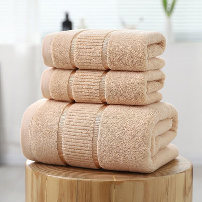Set di asciugamani da bagno personalizzabili a 5 stelle in cotone ipoallergenico