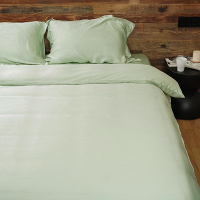 Set di lenzuola in bambù 100% biologico Set di copertura di copriletto con lenzuola da letto a tasca profonda 2-2,5 kg