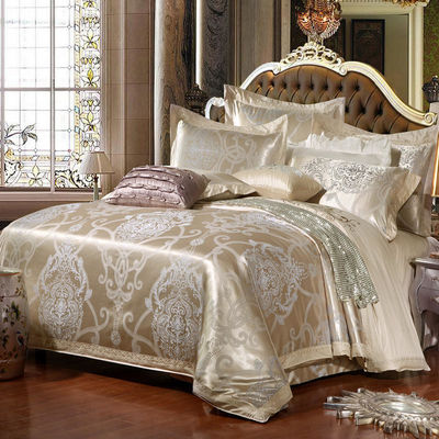 Set di biancheria da letto in cotone in stile europeo 3 4 6 7 pezzi di lenzuolo satinato cuscino custodia copertura di copriletto