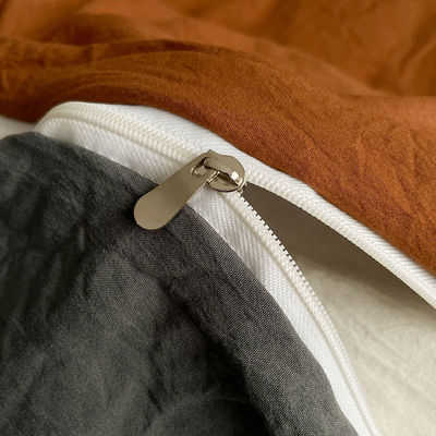 Tipo di biancheria da letto da matrimonio Kit da quattro pezzi da matrimonio Colore solido Copertura di cotone lavato 4 Pcs