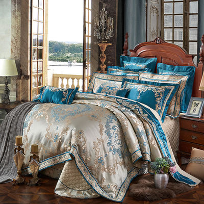 Aggiungi un tocco di lusso al tuo hotel con questo set di Jacquard in stile europeo sostenibile