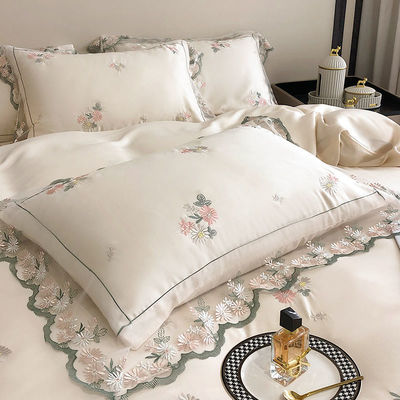 Set di biancheria da letto in seta bianca di tutte le stagioni in taglia Queen King con ricamo a mano