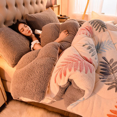 Set di comodini d'autunno e inverno in California King Size by Ubest Hotel Collection