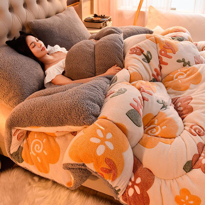 Set di comodini d'autunno e inverno in California King Size by Ubest Hotel Collection