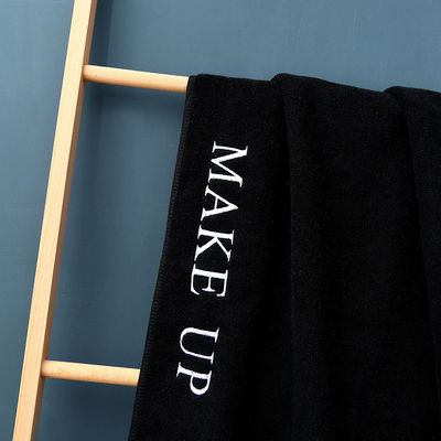Customization di modello di ricamo 100% di cotone Set di asciugamani da bagno in colore nero con logo