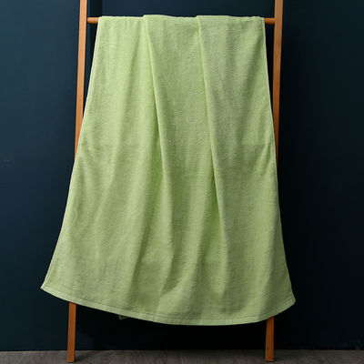 Customization di modello di ricamo 100% di cotone Set di asciugamani da bagno in colore nero con logo