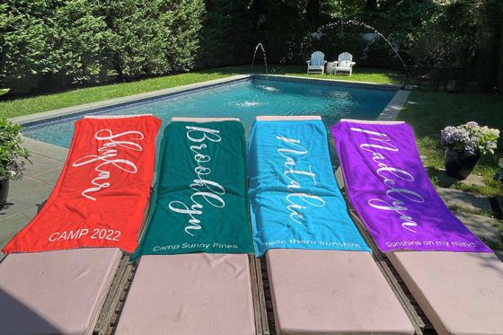 Asciugamano per piscina personalizzato Asciugamano da spiaggia in microfibra con carattere in grassetto e nome personalizzato