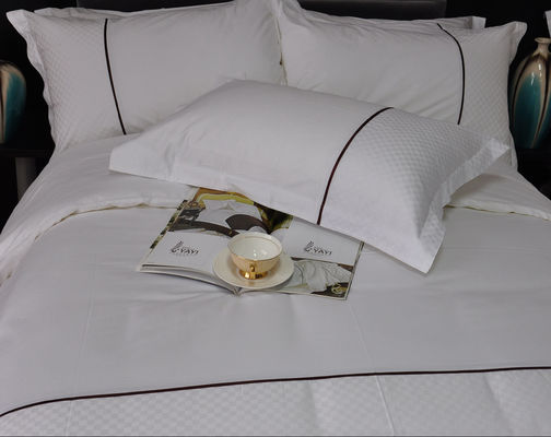 Lenzuola da letto per hotel in cotone al 100% con 300c di filati e riempimento a Goose Down