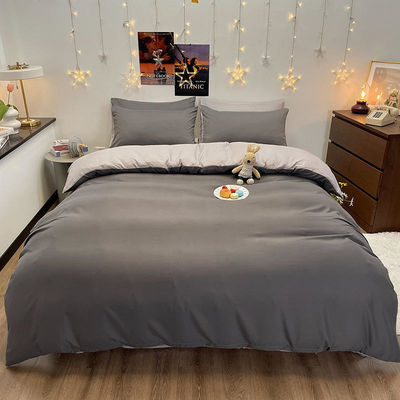 Set di biancheria da letto di seta Comodino Letto di biancheria da letto Copertura di coperta Non usa e getta Set di biancheria da letto di design