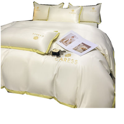 Set di biancheria da letto per matrimoni di lusso Set di coperte Set di coperture Lettiere Cussine