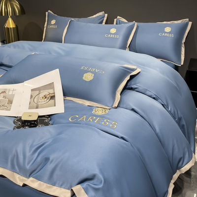 Set di biancheria da letto per matrimoni di lusso Set di coperte Set di coperture Lettiere Cussine