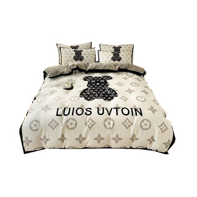 Colore personalizzato 4pcs 100% poliestere bianco orso lenzuola set per hotel baby home